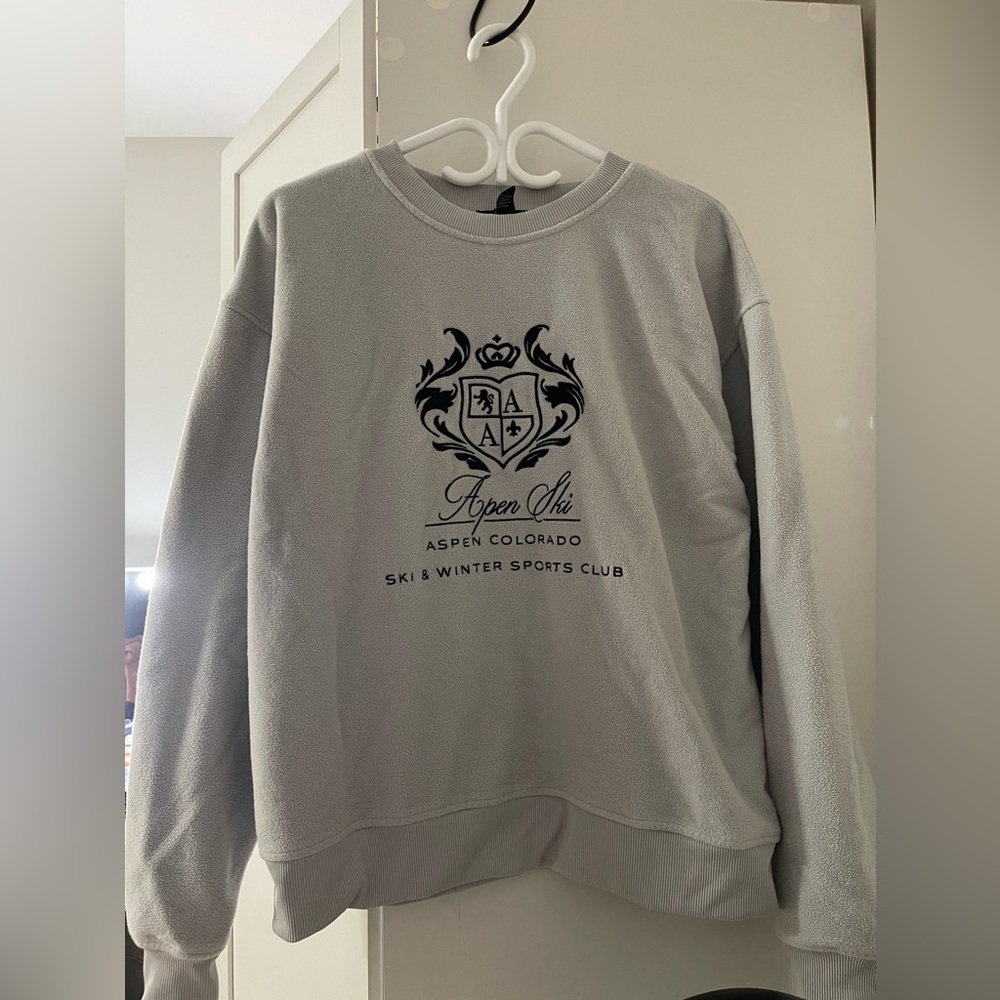 GREY FLEECE CREW